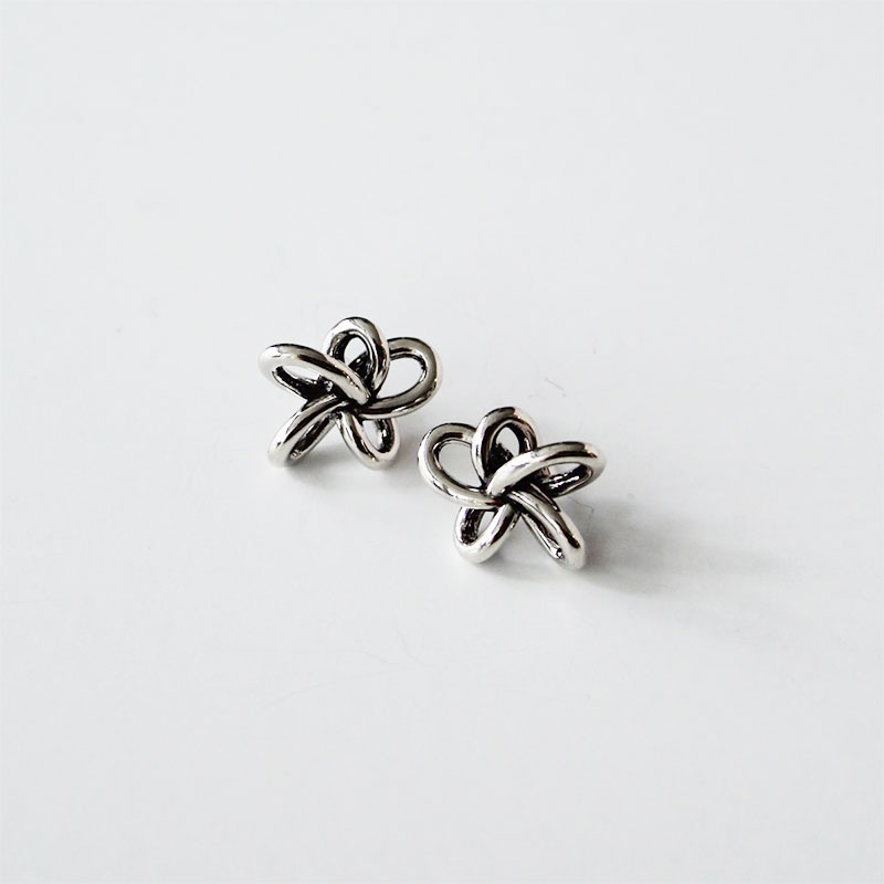 KYLIE EARRING -SILVER- | IN ONLINE STORE