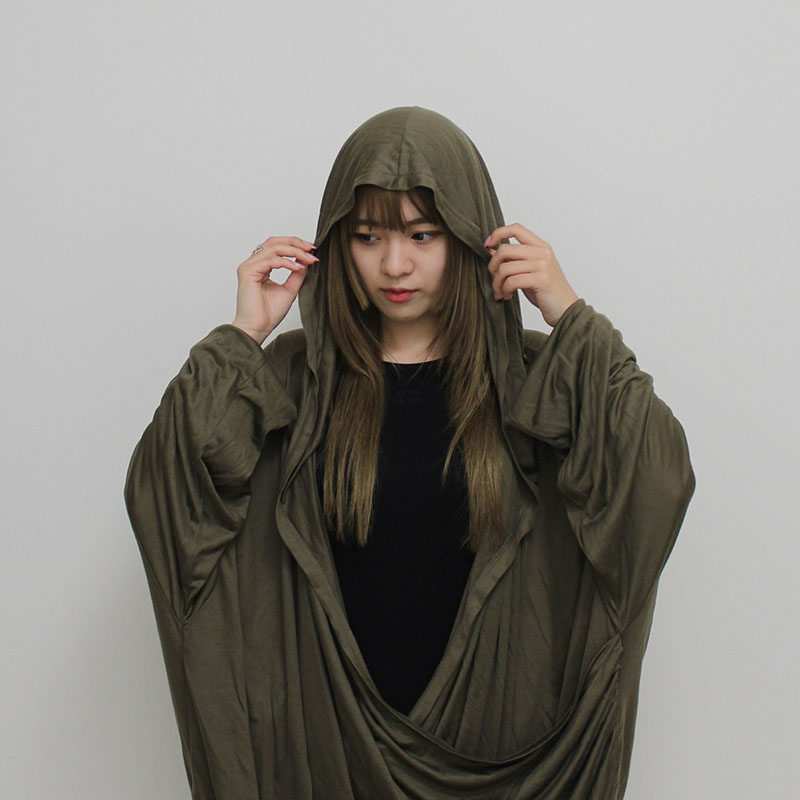 FRONT RUFFLE V-NECK HOODIE -2.COLOR-