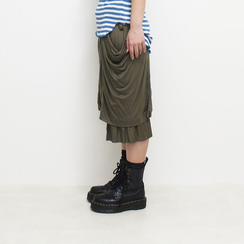 DRAPE POCKET SHORTS -KHAKI-