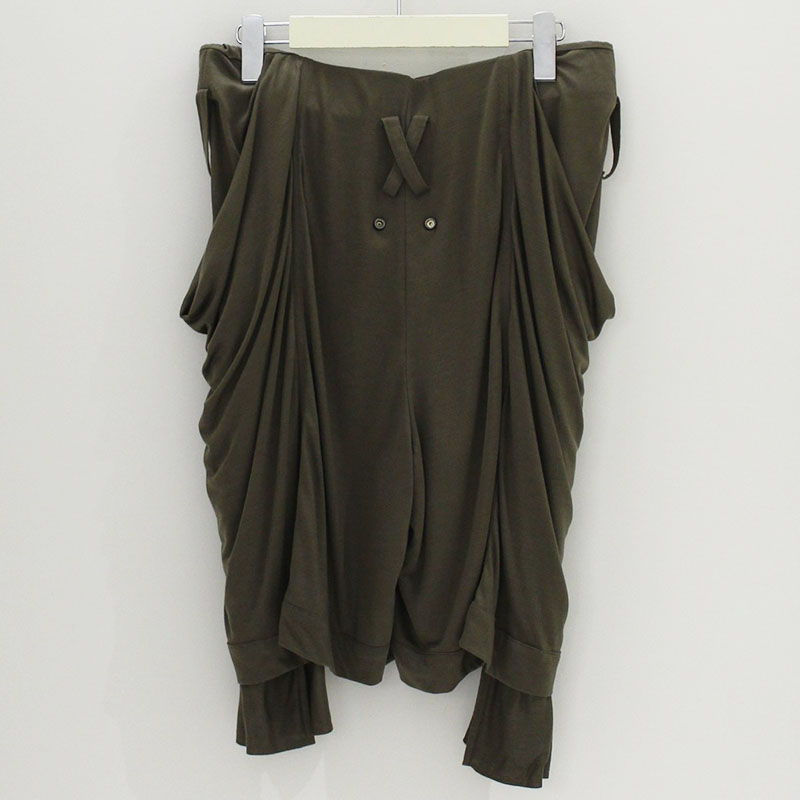 DRAPE POCKET SHORTS -KHAKI-
