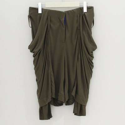DRAPE POCKET SHORTS -KHAKI-