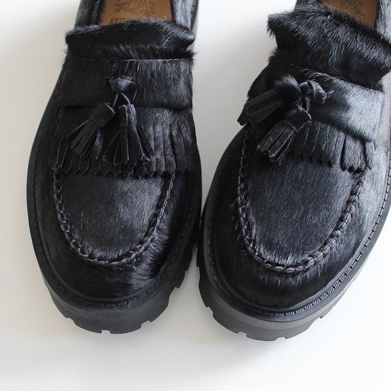 PONY LOAFER -BLACK-