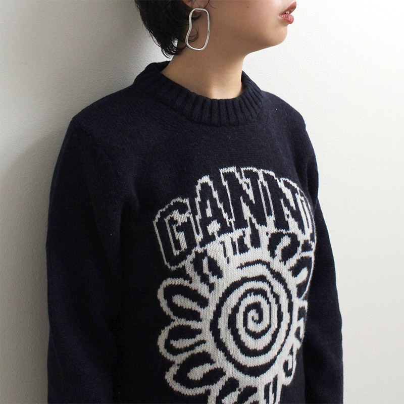 GRAPHIC O-NECK PO FLOWER -NAVY- | IN ONLINE STORE