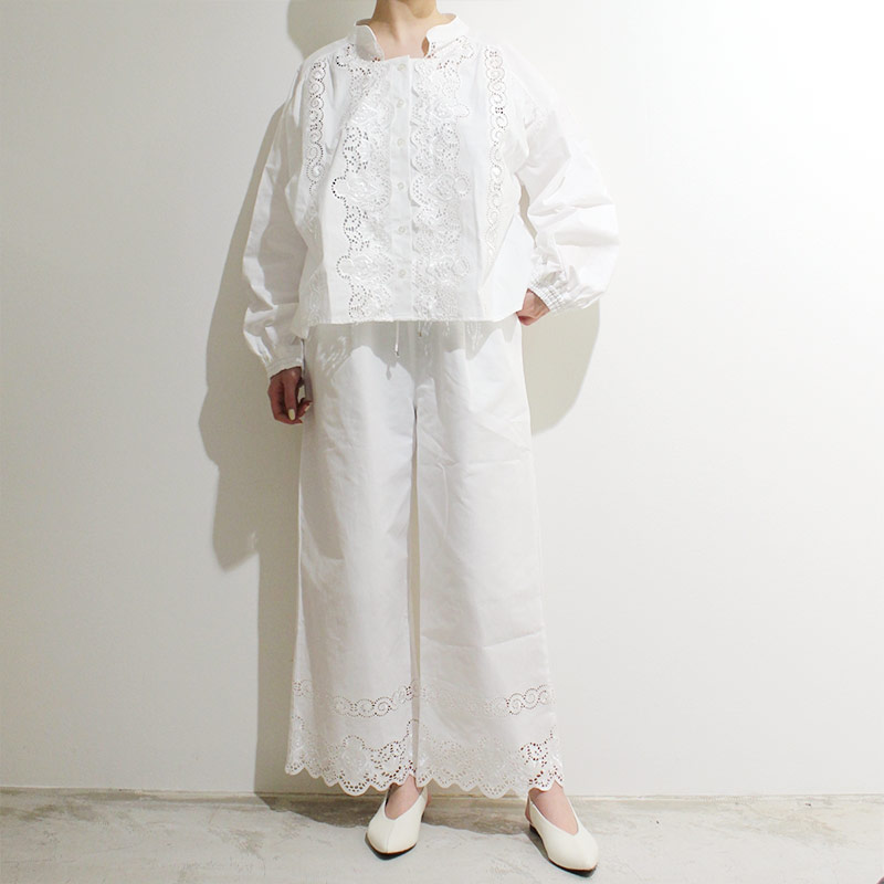 FRONT LACE BL -OFF WHITE-