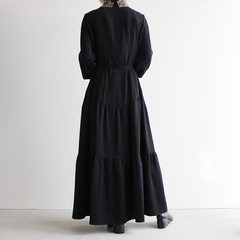 EMBROIDRED LACE COMBI COAT DRESS -BLACK-