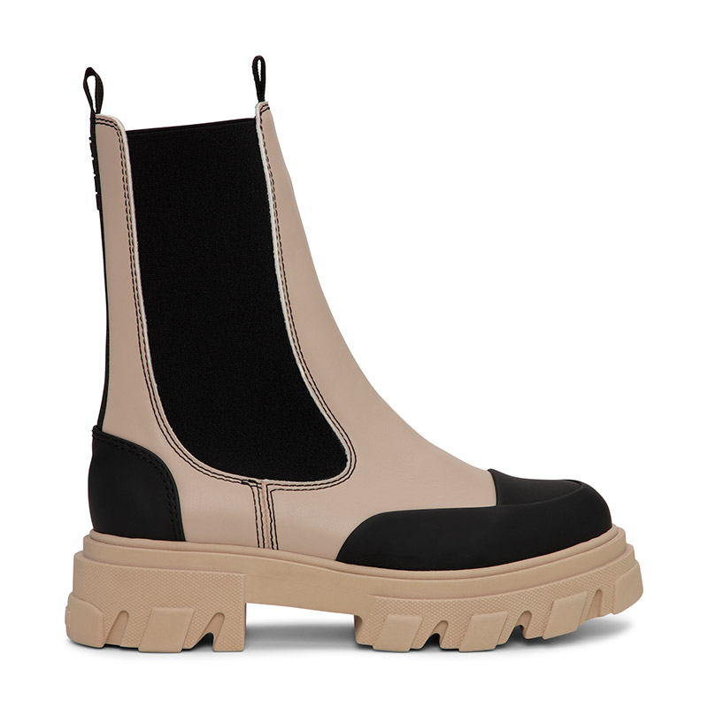 CLEATED MID CHELSEA BOOT -BEIGE-
