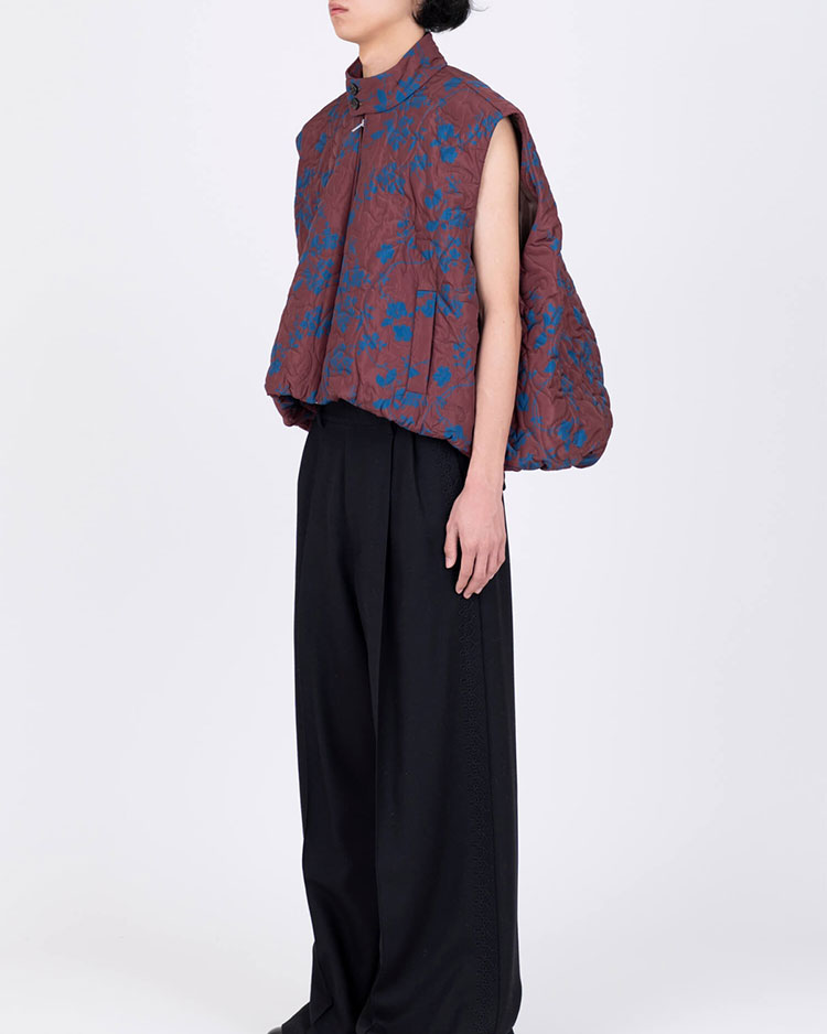 FLOWER PATTERN QUILED GILET -FLOWER-