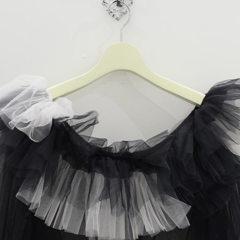 GARHERED NECK DRESS -BLACK/WHITE-