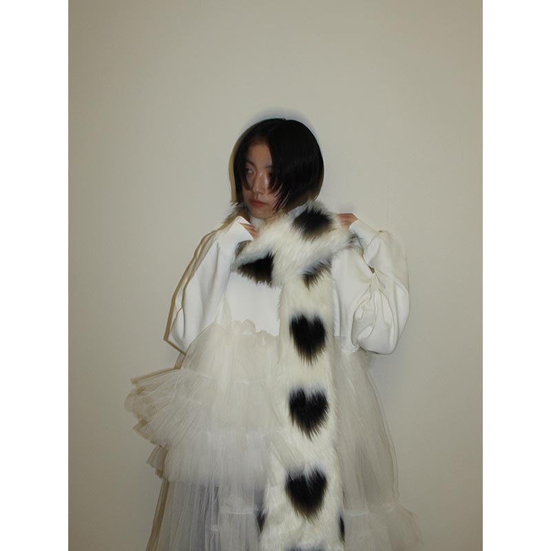 HEART PATTERN FUR COLLAR -BLACK/WHITE-