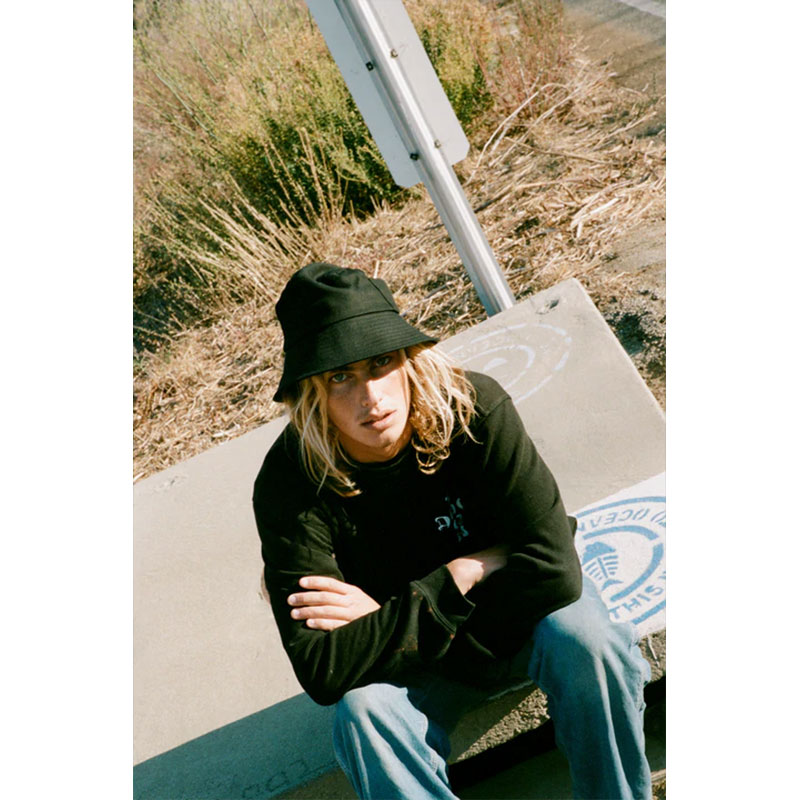 WAVE BUCKET HAT -BLACK- | IN ONLINE STORE