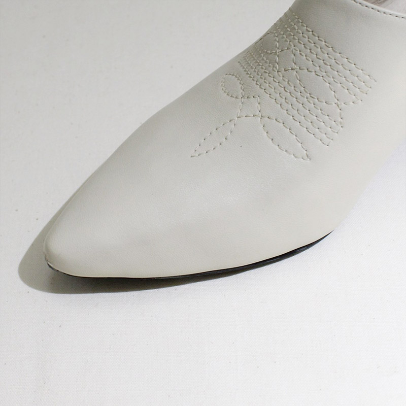 WESTERN-STITCH POINTED MULE -OFF WHITE-